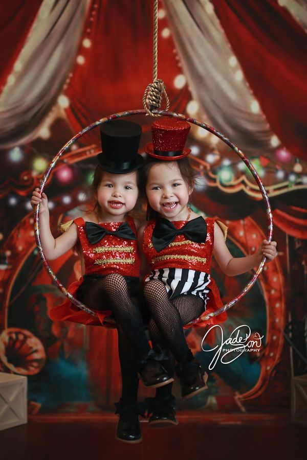 RTS Kate Circus Backdrop Designed by Rosabell Photography (U.S. only)
