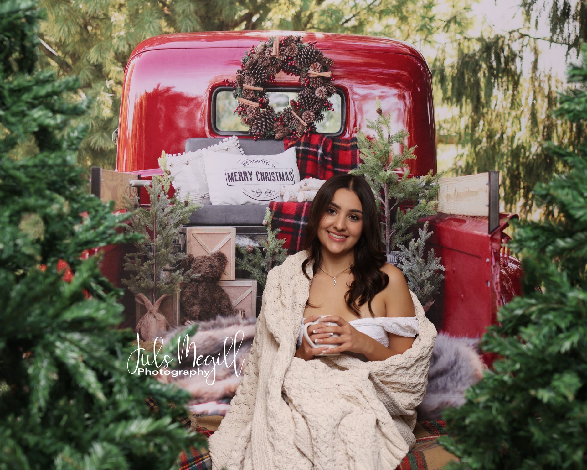 Kate Red Christmas Truck Backdrop Designed by Mandy Ringe Photography