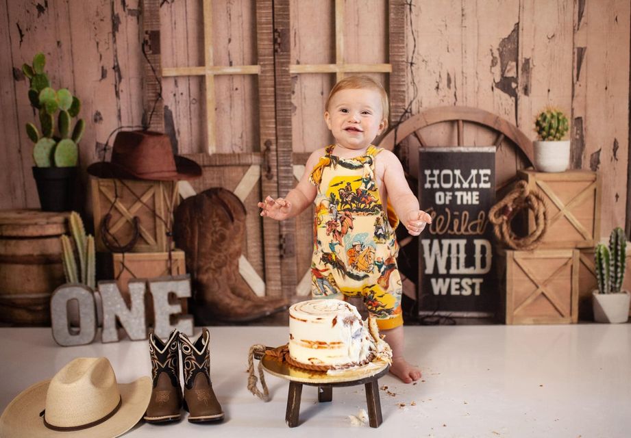 Kate Wild West Birthday Backdrop Designed by Mandy Ringe Photography