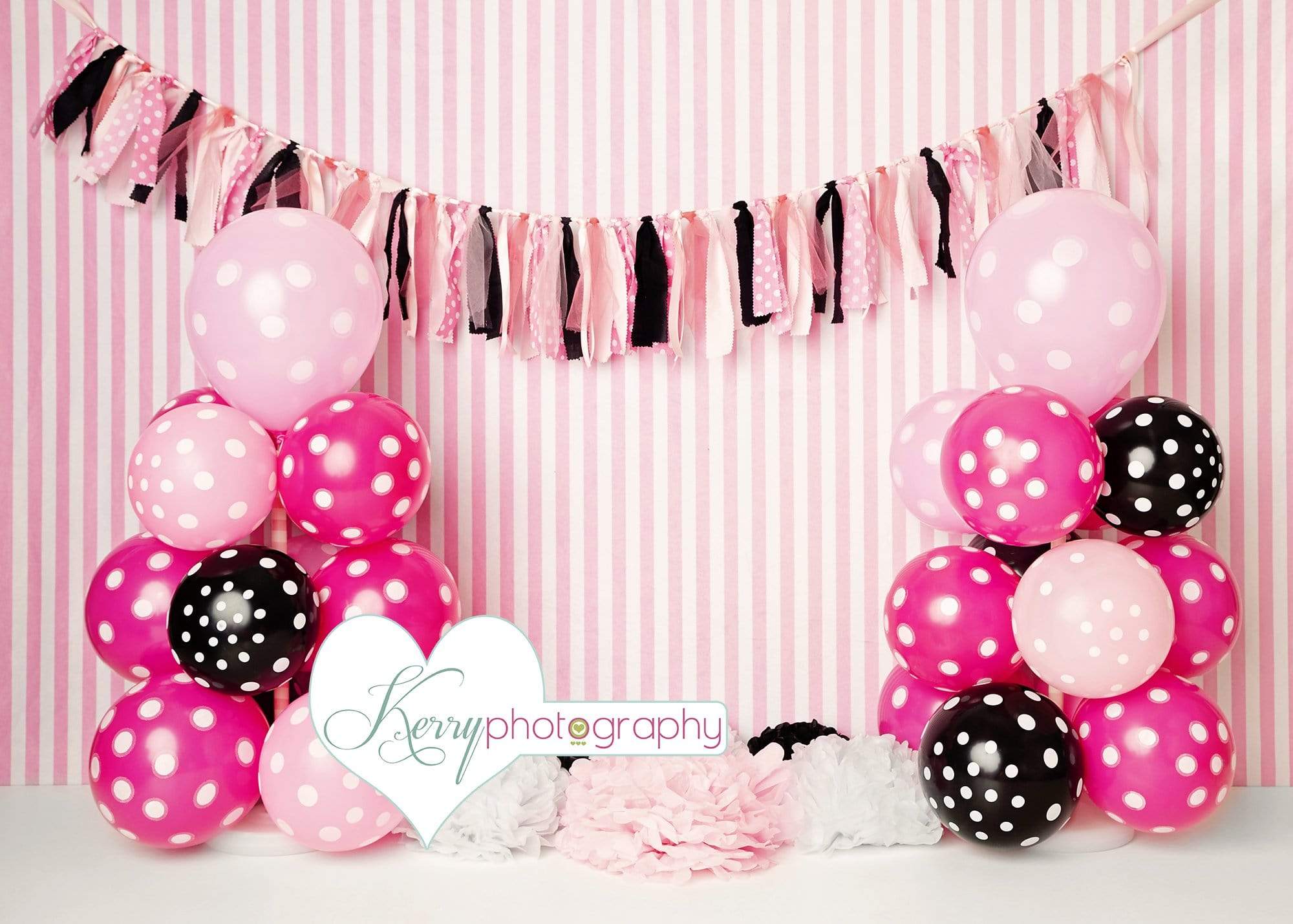 Katebackdrop£ºKate Black Pink Balloons with Strips for Children Backdrop for Photography Designed by Kerry Anderson